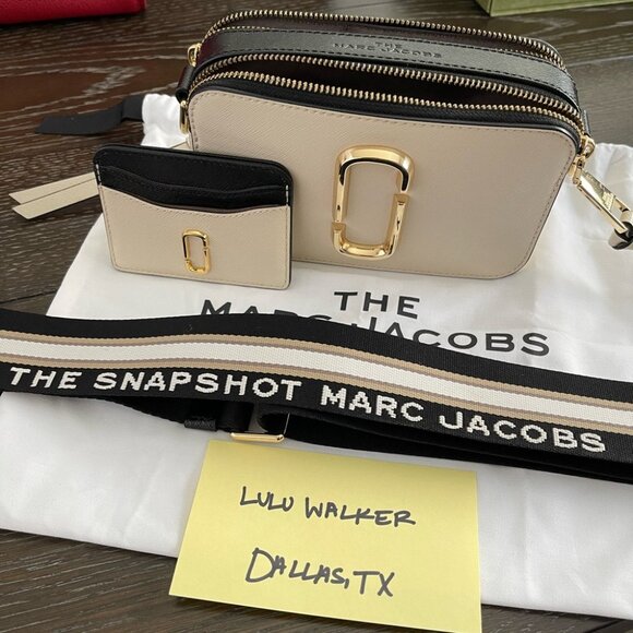 The Marc Jacobs White Camera Bag - Picture 1 of 7